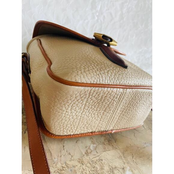 Vtg DOONEY and BOURKE tan beige braided toggle equestrian crossbody/shoulder bag - Picture 7 of 9